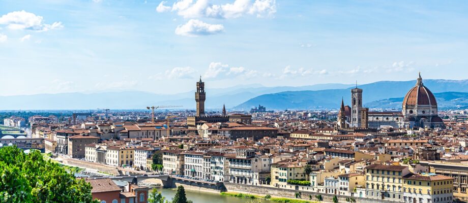 What You Need to Know About Staying at a Hotel with Family in Florence